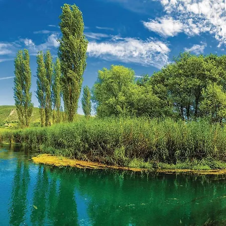 2 Bedroom Amazing In דירה