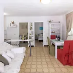 2 Bedroom Stunning In Appartement Klek