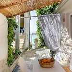 2 Bedroom Stunning In