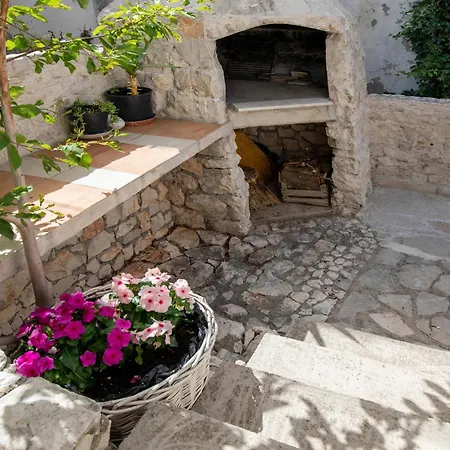 2 Bedroom Stunning In * Klek