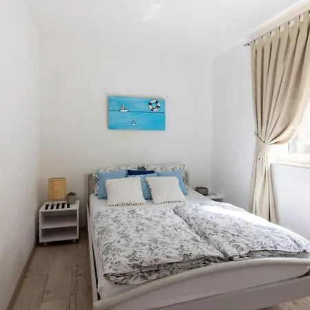 2 Bedroom Front In Apartmán *