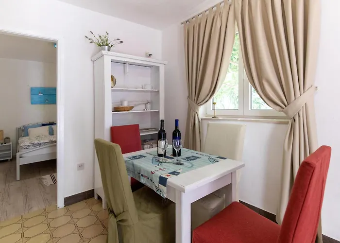 2 Bedroom Amazing In *