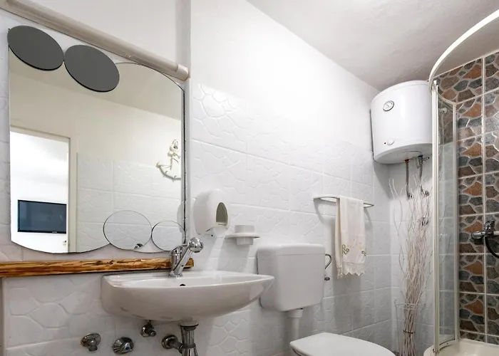 Appartement 2 Bedroom Amazing In *