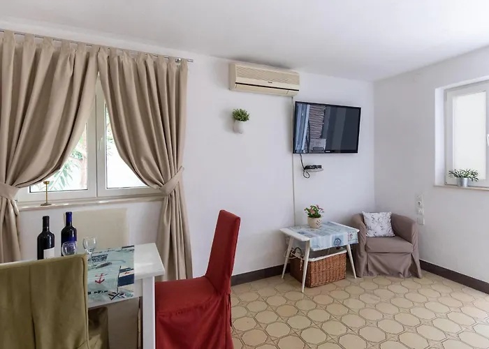 2 Bedroom Amazing In Klek