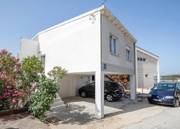 Appartement 2 Bedroom Amazing In